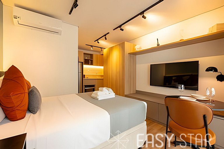 Cozy Studio in the Heart of Brooklin