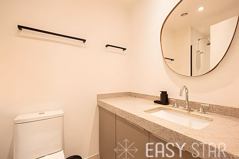 Cozy Studio in the Heart of Brooklin