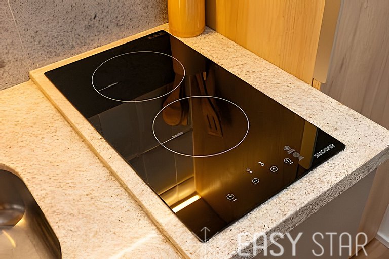 Cozy Studio in the Heart of Brooklin