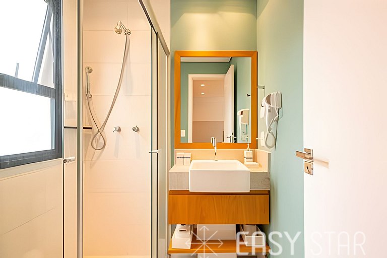 Lindo studio c/ vaga no coração do Campo Belo