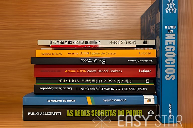 Lindo studio c/ vaga no coração do Campo Belo