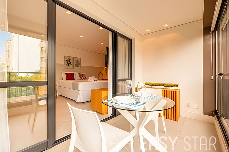 Lindo studio c/ vaga no coração do Campo Belo