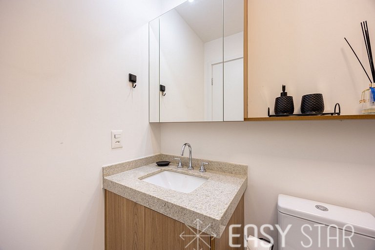 Cozy Studio in the Heart of Brooklin