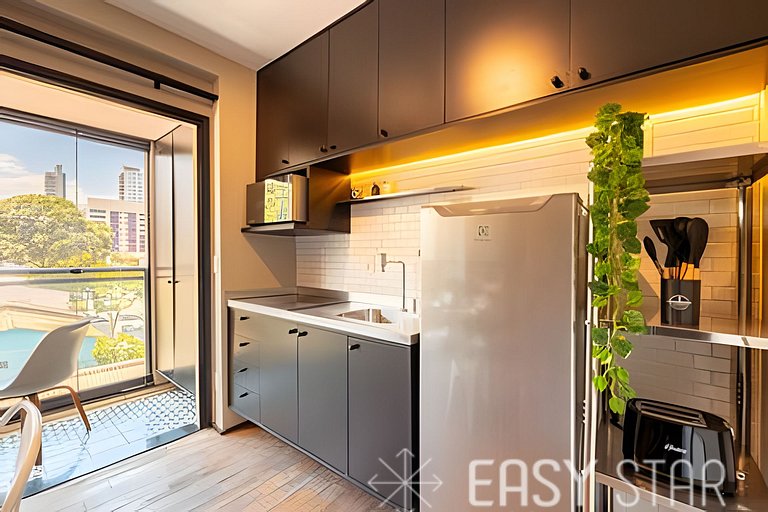 Lindo apartamento 1 dorm. C/Vaga na Vila Madalena