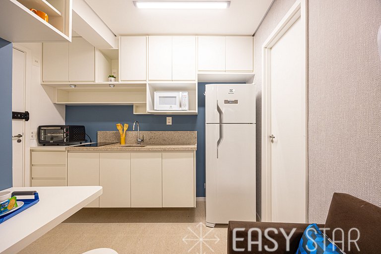 Cozy studio with a Queen bed in Brooklin