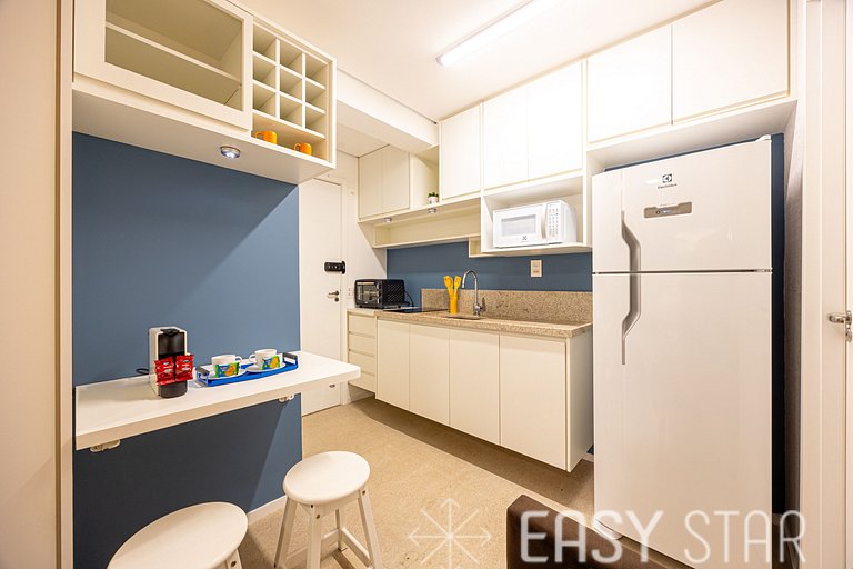 Cozy studio with a Queen bed in Brooklin