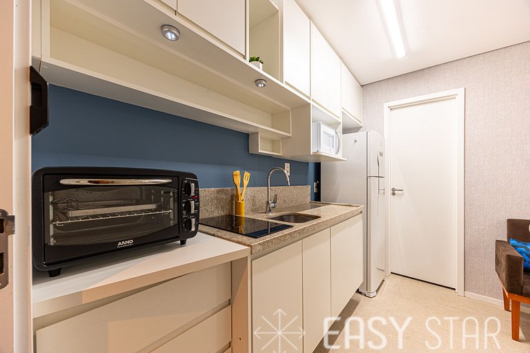 Cozy studio with a Queen bed in Brooklin