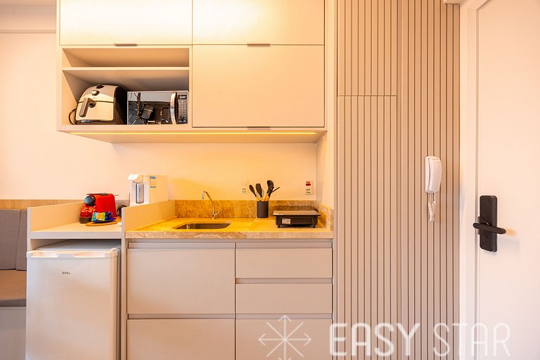 Easy Star - Studio fabuloso na Frei Caneca - WH03H