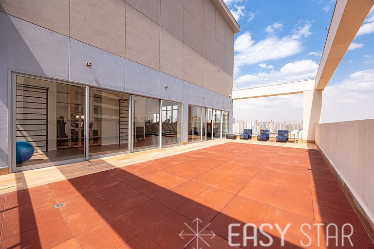 Lindo Studio próx. a Estação Santos-Imigrantes