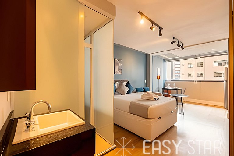 Lindo Studio com Vaga na Vila Olimpia