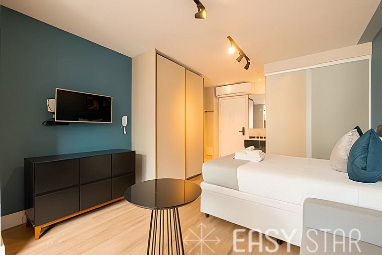Lindo Studio com Vaga na Vila Olimpia