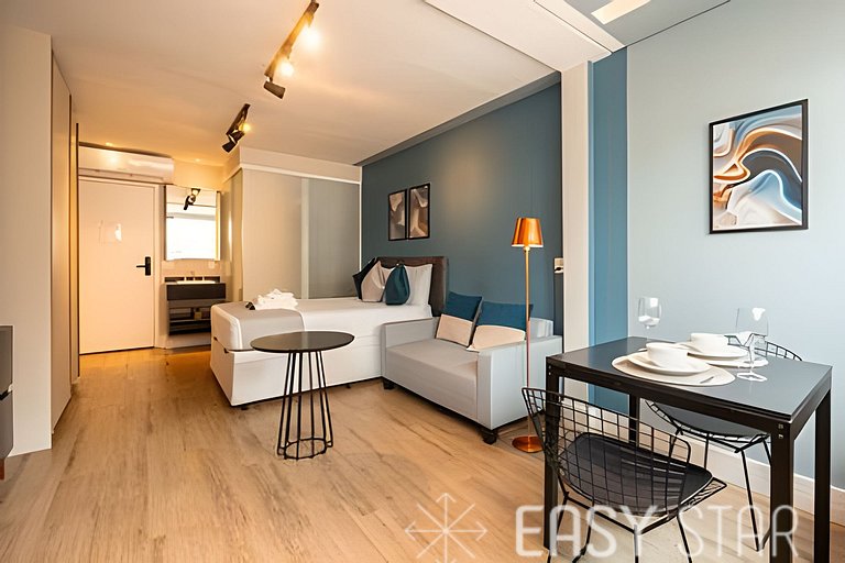 Lindo Studio com Vaga na Vila Olimpia