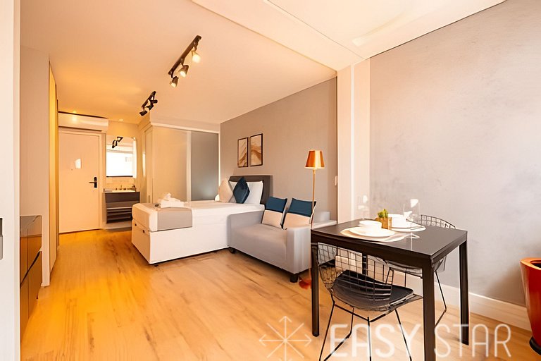 Lindo Studio com Vaga na Vila Olimpia