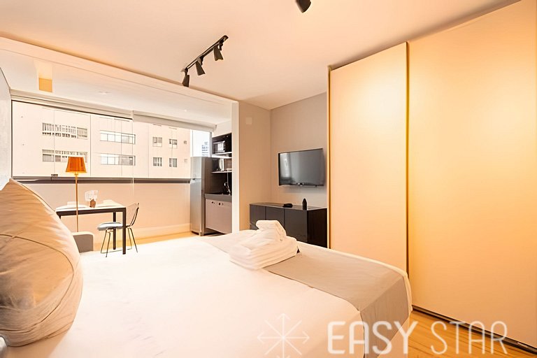 Lindo Studio com Vaga na Vila Olimpia