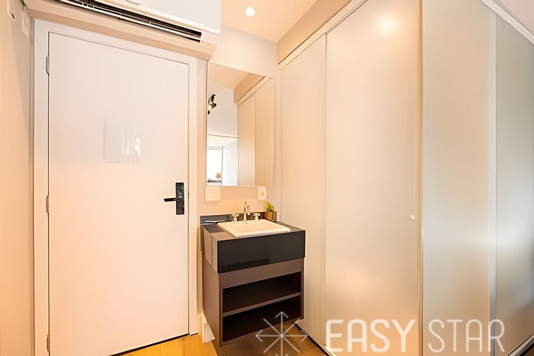 Lindo Studio com Vaga na Vila Olimpia