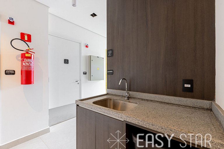 Easy Star - Charmoso studio com cama Queen no Brooklin - NH0