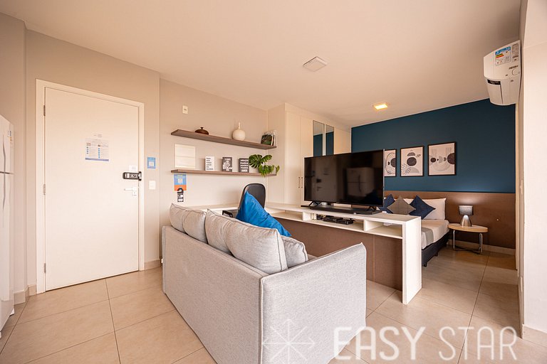 Easy Star - Studio Iluminado e com Vista, ao lado do Aeropor