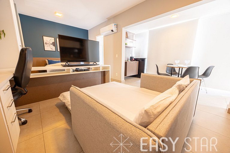 Easy Star - Studio Iluminado e com Vista, ao lado do Aeropor