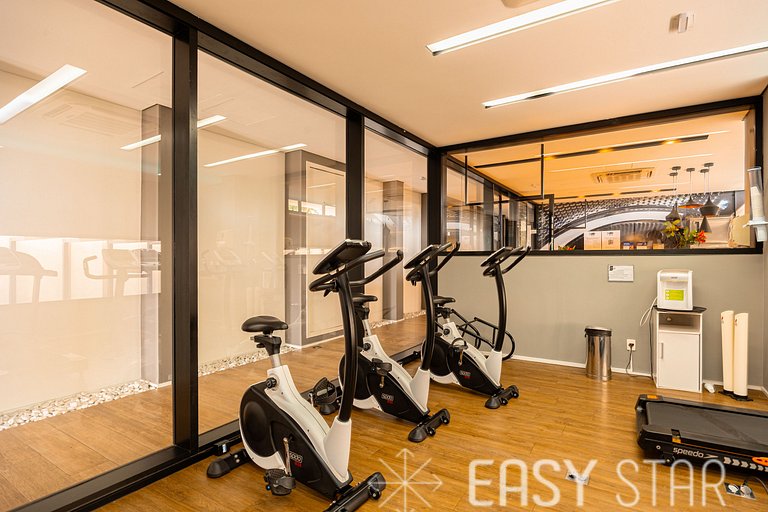 Easy Star - Studio Iluminado e com Vista, ao lado do Aeropor