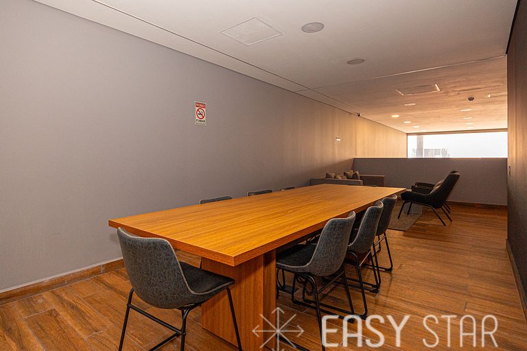 Easy Star - Compacto studio ao lado da Vergueiro - UH01I