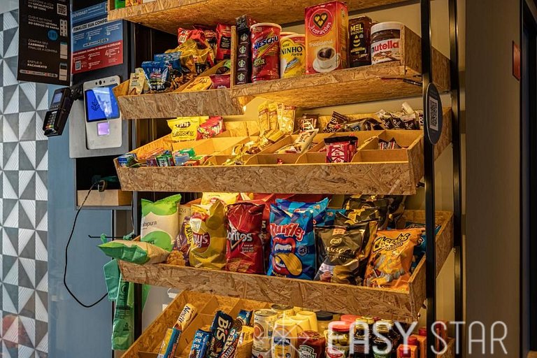 Easy Star - Belo studio com varanda em Perdizes - KW01I