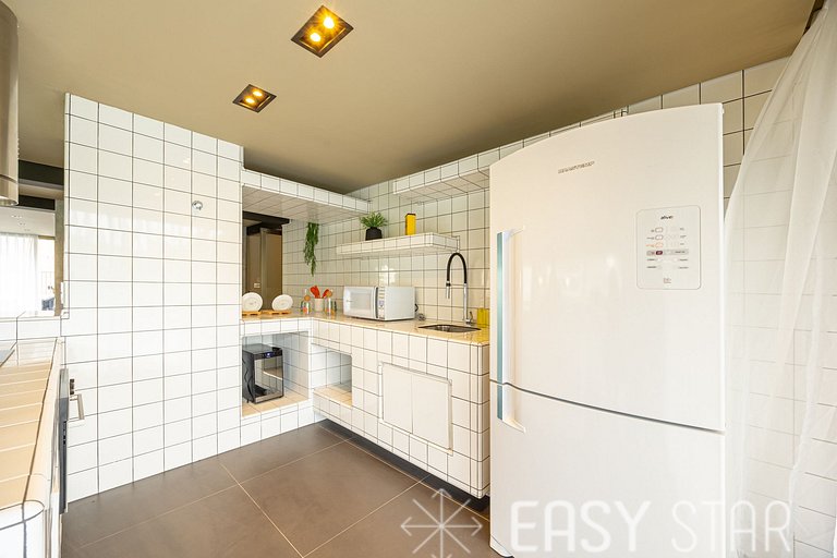 Easy Star - Belo studio com cama King ao lado da Oscar Freir
