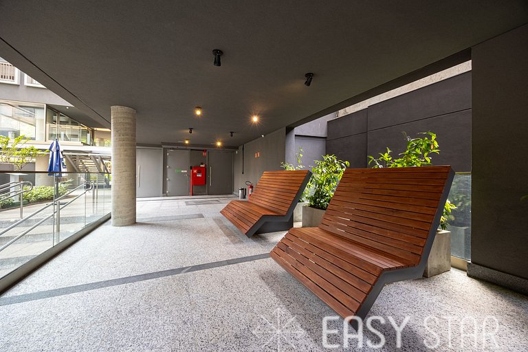 Easy Star - Belo studio com cama King ao lado da Oscar Freir