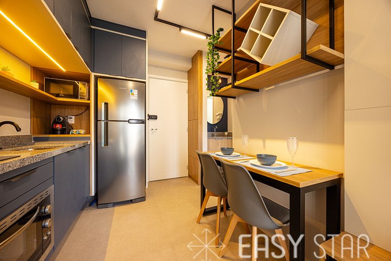 Easy Star - Belo apto com 1 quarto e varanda - II01I