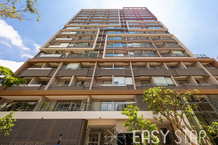 Easy Star - Lindo studio ao lado da Estação Brooklin - QW01I