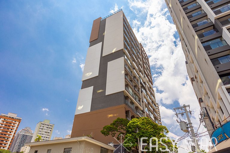 Easy Star - Lindo studio ao lado da Estação Brooklin - QW01I