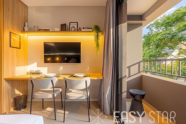 Belo studio ao lado do Shopping Eldorado