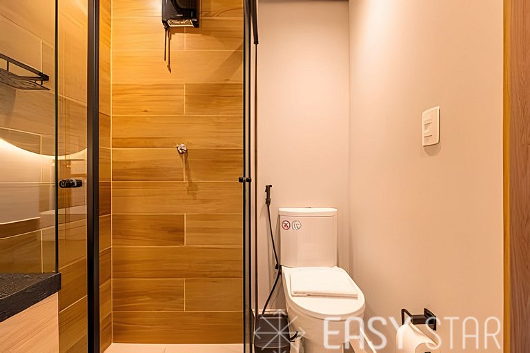 Belo studio ao lado do Shopping Eldorado