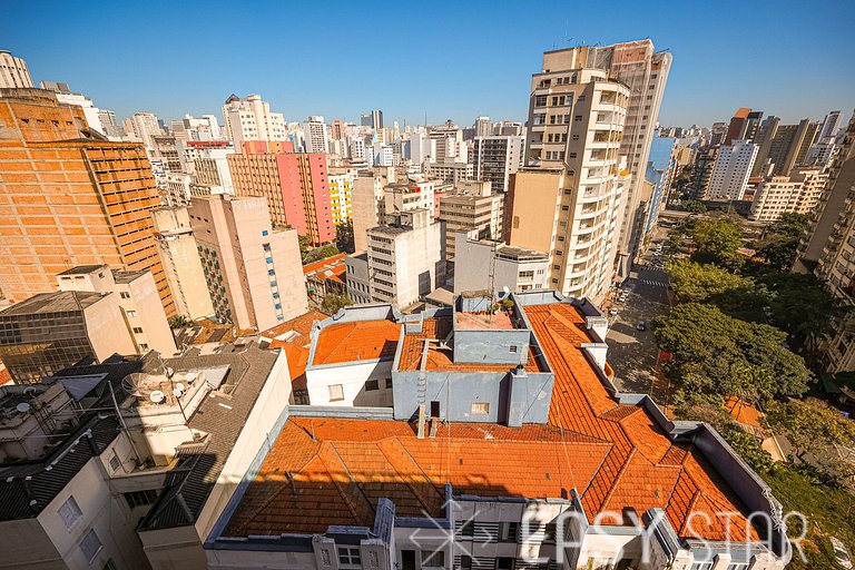 BK30 | Lindo Studio com Varanda • Metrô República