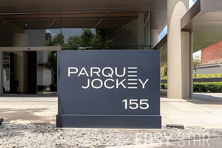 Studio Novo e Elegante no Jockey C/Vaga